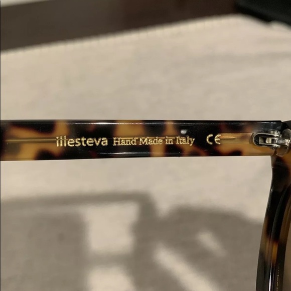 Illesteva Holly Tortoise Cat-eye Sunglasses main image 4
